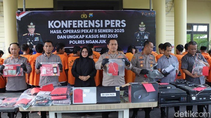 18 Pemuda Nganjuk Diamankan Saat Bentrokan dan Aksi Lempar Batu
