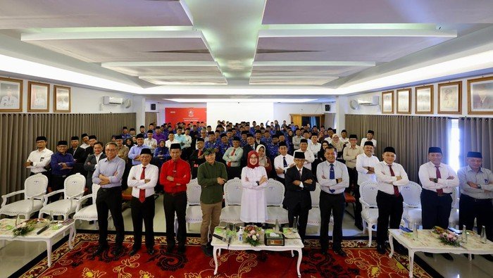Bupati Banyuwangi Undang Pakar Marketing Bekali ASN Wawasan City Branding